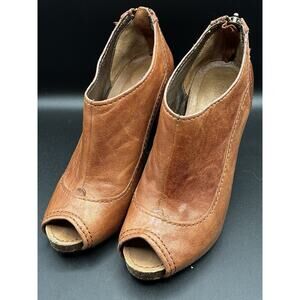 Apepazza Brown/Cognac Leather Zip Heeled Bootie Size 7.5 Chunky Platform Cute!